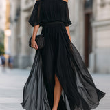 Annetta - schwarzes plissiertes Chiffon-Maxikleid, schulterfrei