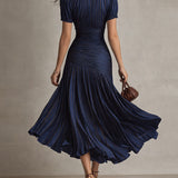 Adriana - gestreiftes Retro-Satin-Midikleid