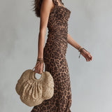 Lenna - Retro-Midikleid mit Leopardenmuster, besonderem Saumdetail und Schlitz