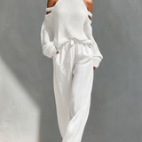 Thalia - beiges Set aus schulterfreiem Strick-Top und weiter Hose