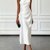 Caille - ärmelloses Satin-Midikleid in Champagner mit Rüschen, einseitig schulterfrei