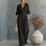 Georgina - eleganter Jumpsuit mit tiefem V-Ausschnitt und weitem Bein