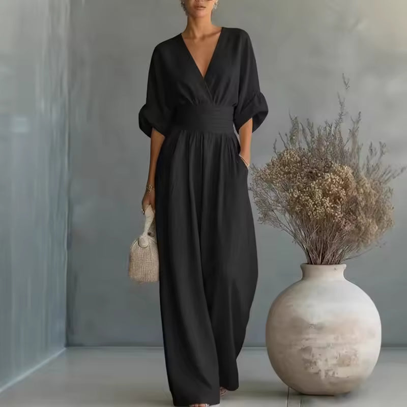 Georgina - eleganter Jumpsuit mit tiefem V-Ausschnitt und weitem Bein