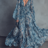 Grace - blaues Boho-Chiffon-Maxikleid mit Blumenprint