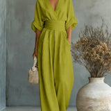 Georgina - eleganter Jumpsuit mit tiefem V-Ausschnitt und weitem Bein